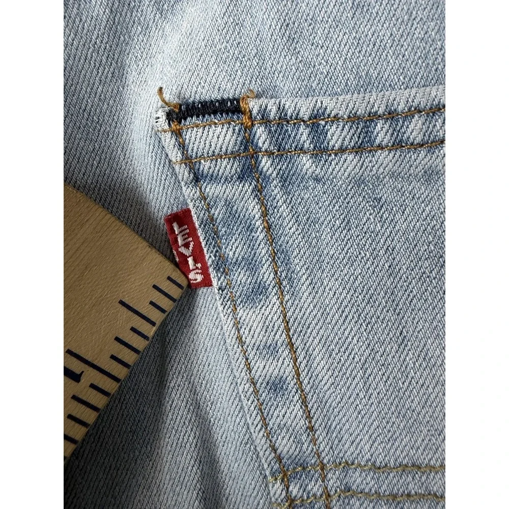 Levis brand levi